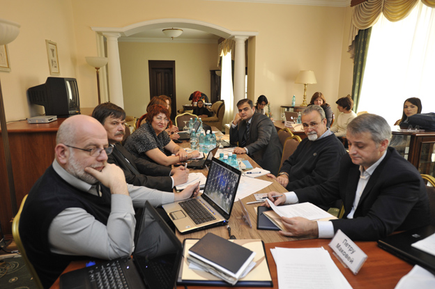 La Chişinău a avut loc o reuniune regională a Consiliilor de Presă la tema respectării prezumţiei nevinovăţiei şi a dreptului la viaţă privată în mass-media